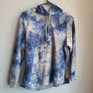 Girl's size 2X Cacia fleece blue/white tie dye hoodie soft! women's small medium